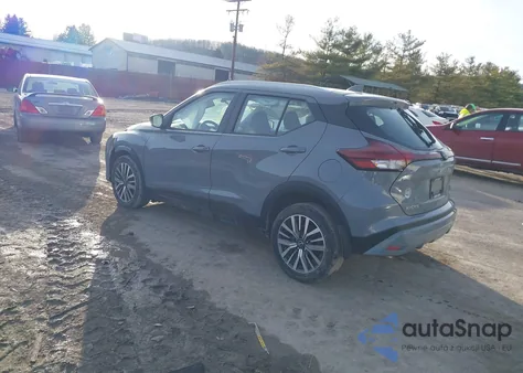 2023 Nissan Kicks Sv Xtronic Cvt z USA, uszkodzony, nr VIN 3N1CP5CV6PL563874